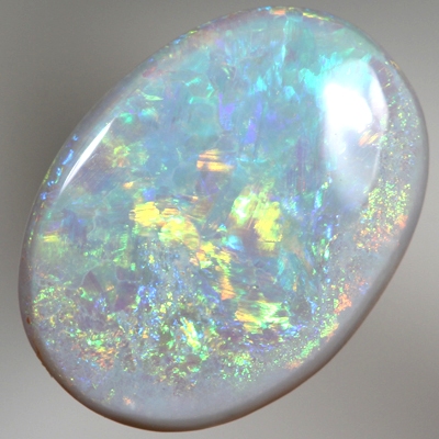 SOLID SEMI BLACK OPAL Bright and sparkling fire
